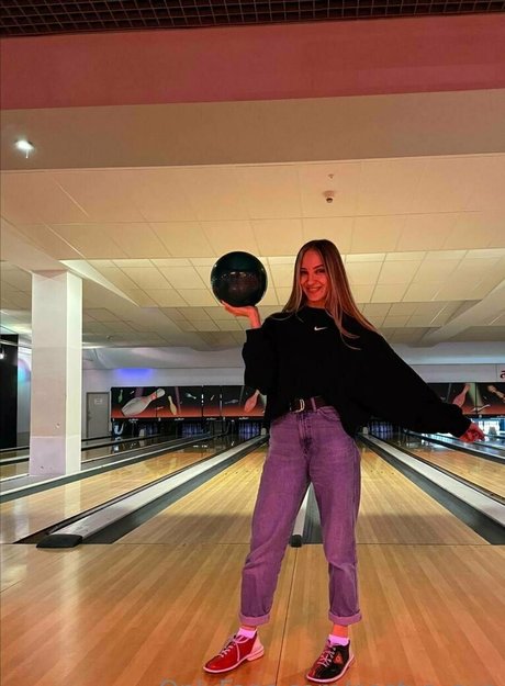 nastya sun hd pornographische galerien