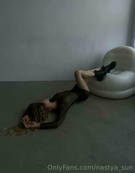 nastya sun model perfekte bilder