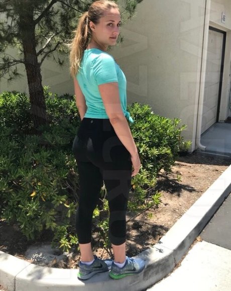 Naomi Kyle perfekte xxx bilder