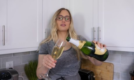 Naomi Kyle schöne schöne archiv