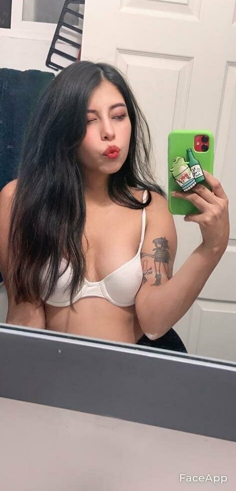 helloaliza schöne nackt bild