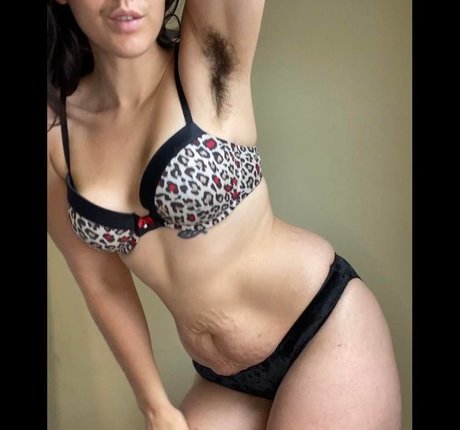 Scarlet Labelle model sex bild