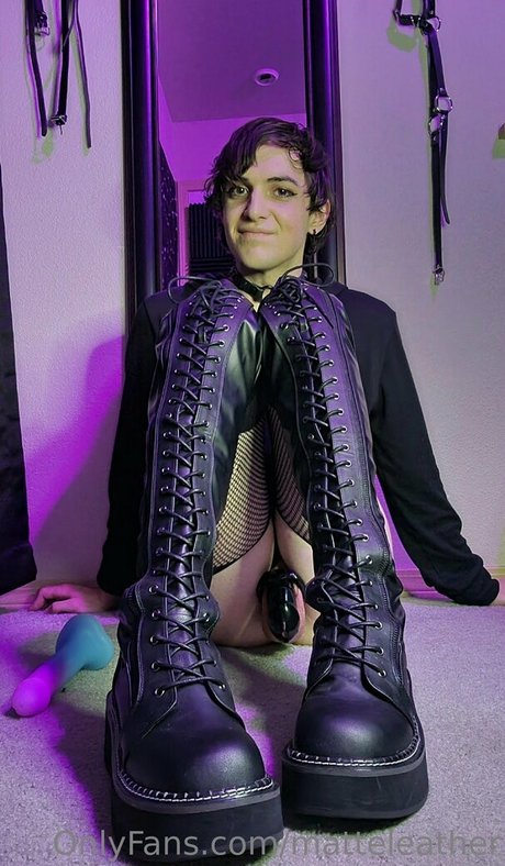 matteleather sexy nackten galerie