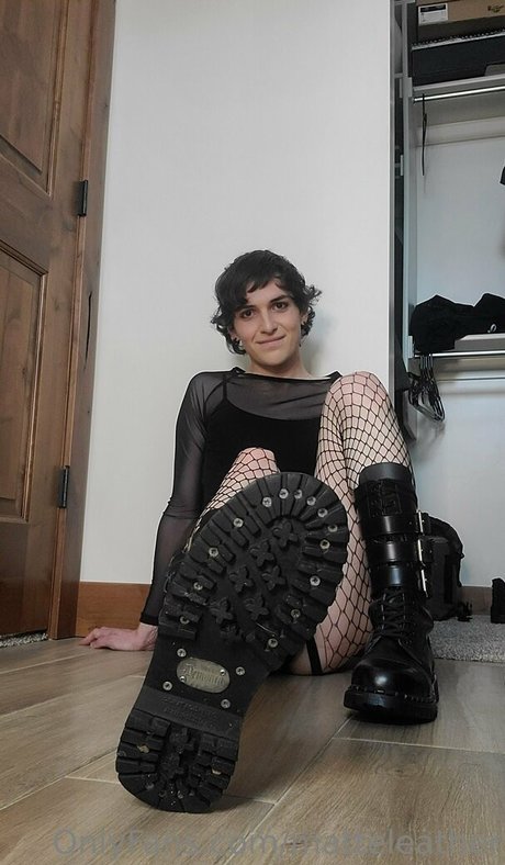 matteleather exklusive nacktheit galerie