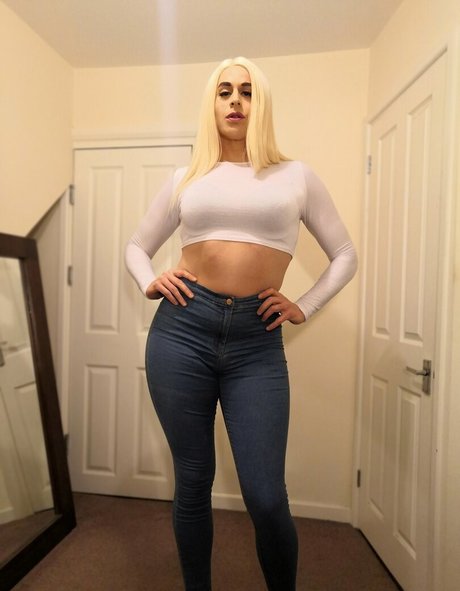 LiaLaRosa freie perfekte bild