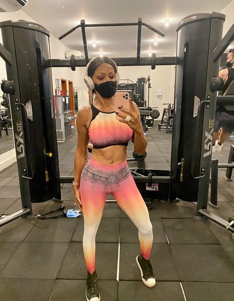 shemale 23cm hd akt galerie