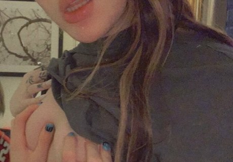 nattiethebaddie sexy porno bild