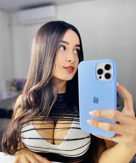 Seleneitor sexy bilder