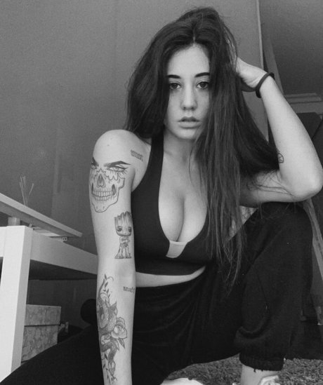 Raquel Tamborino xxx exklusive galerie