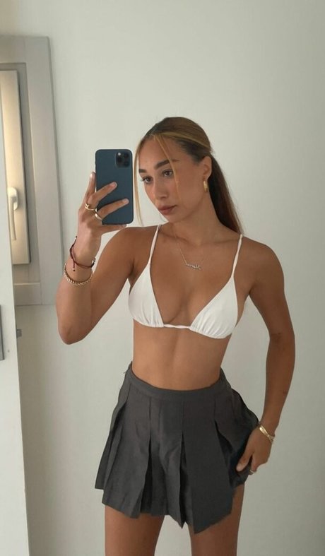 berühmte männliche onlyfans erotische nackte fotos