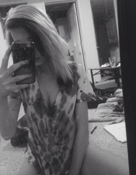 BabyRae09 top nackt foto