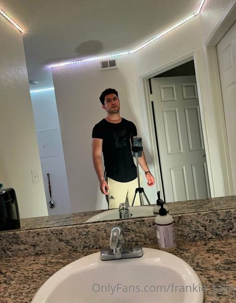 frankie tajin top nackt fotos