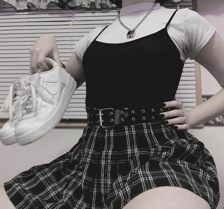 Soniyoru model hd archiv