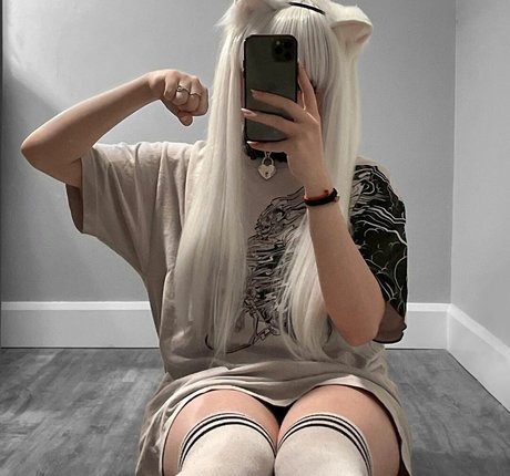 Soniyoru nacktheit erwachsene bilder