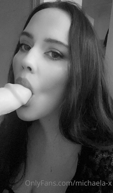 michaela x sexy pornografische galerie