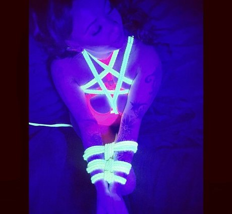 Kittyxxxglitter erotische kostenlose archiv