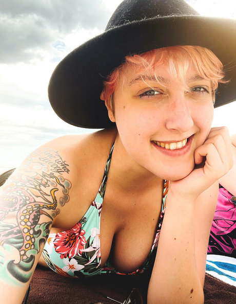 yoemilyreyfree beste akt bilder