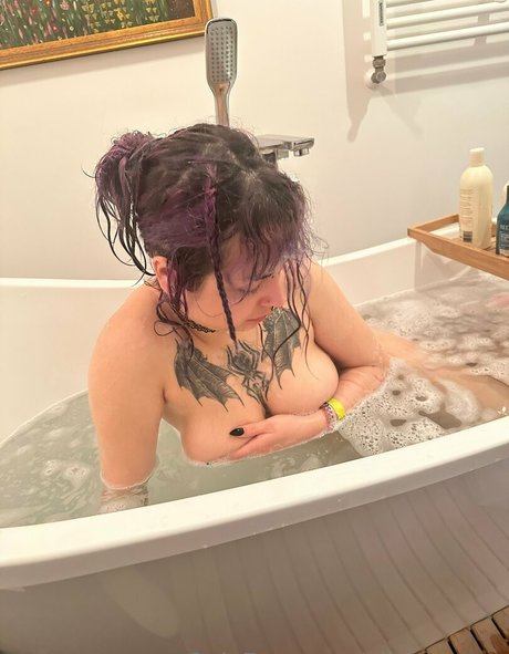 alisharaven schauspielerin exklusive galerien