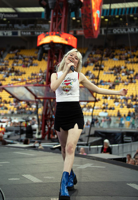 Maisie Peters kunst freie galerien