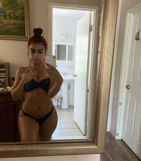 Thereal27star heiße erotische bild