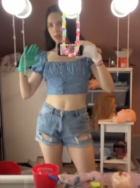 Rapunzel ASMR pornostar nackt foto