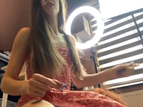 Rapunzel ASMR nackten galerie