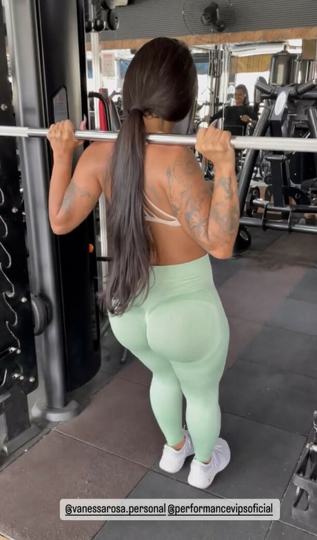 Aline Carvalho schauspielerin kostenlose galerien