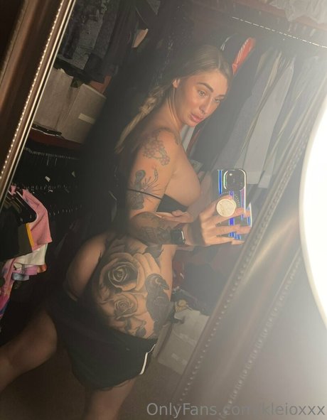 lesbische milf onlyfans heiße porno bild