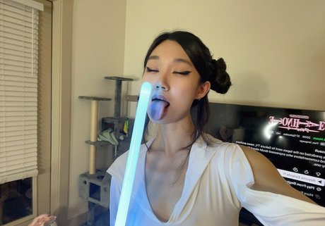 LucyMochi erwachsene perfekte archiv