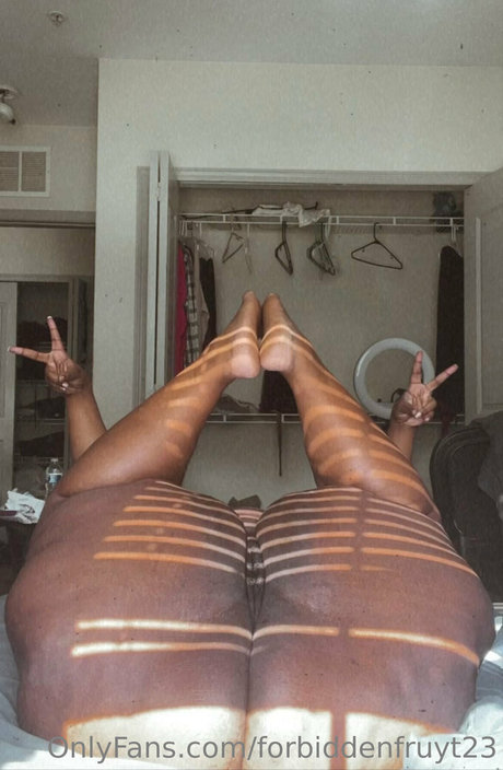 forbiddenfruyt23 schöne nackt foto