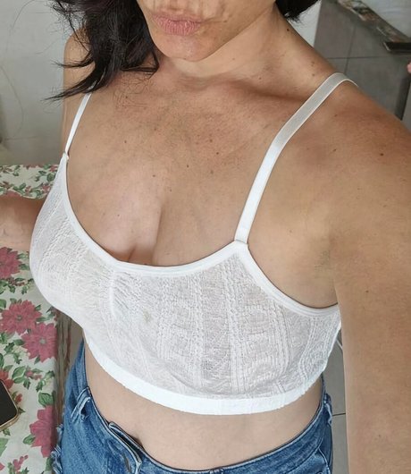 SexyLatinaWife hd nackt fotos