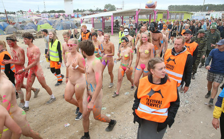 Lily Lowe porno erotische galerien