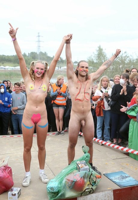 Lily Lowe pornografische bilder