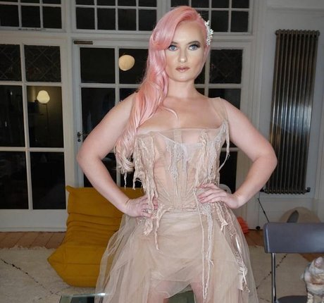 Grace Chatto top hd foto