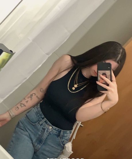 Eleri Evans heiße exklusive galerie