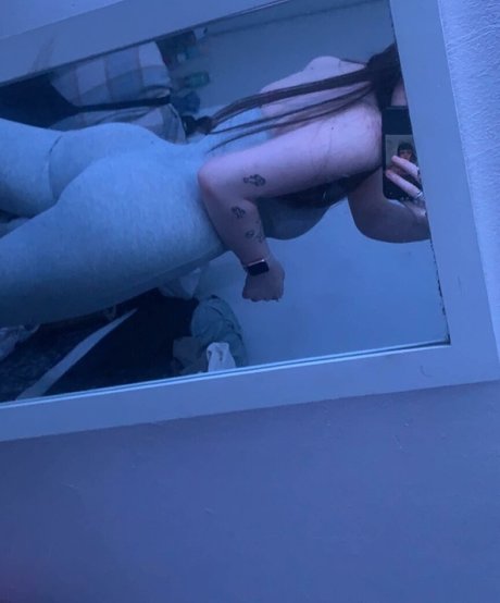 Eleri Evans pornostar akt galerie