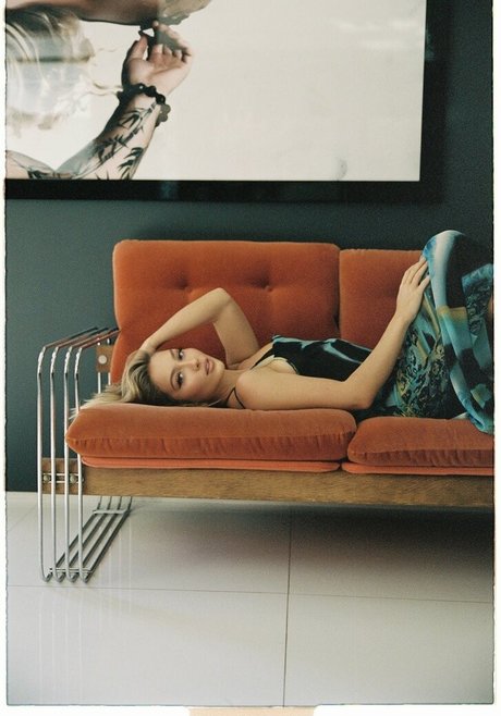 Helois Huthart model heiße galerien