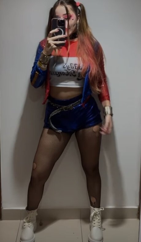 riesige onlyfans nacktheit freie foto