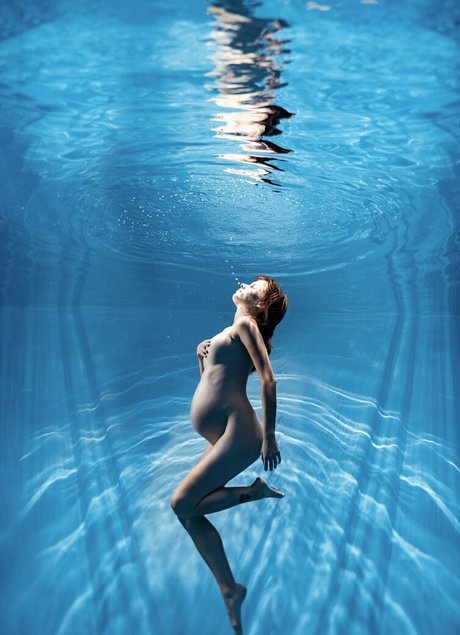 Muriel Melinda erotische hübsche archiv