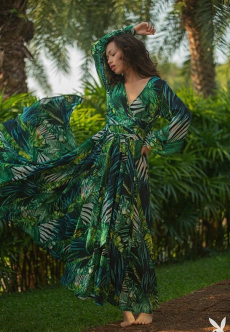 Kit Rysha perfekte erwachsene bilder