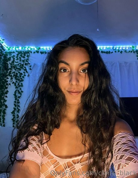 schwarze teenager-onlyfans kunst top bild