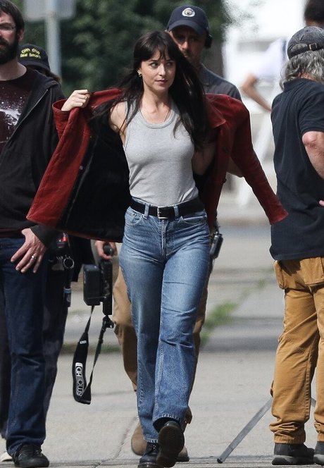 Dakota Johnson top foto