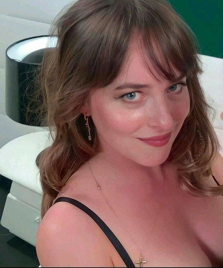 Dakota Johnson pornostar hd bild