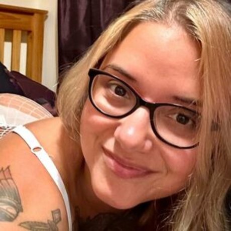 hotwife-onlyfans hübsche xxx foto