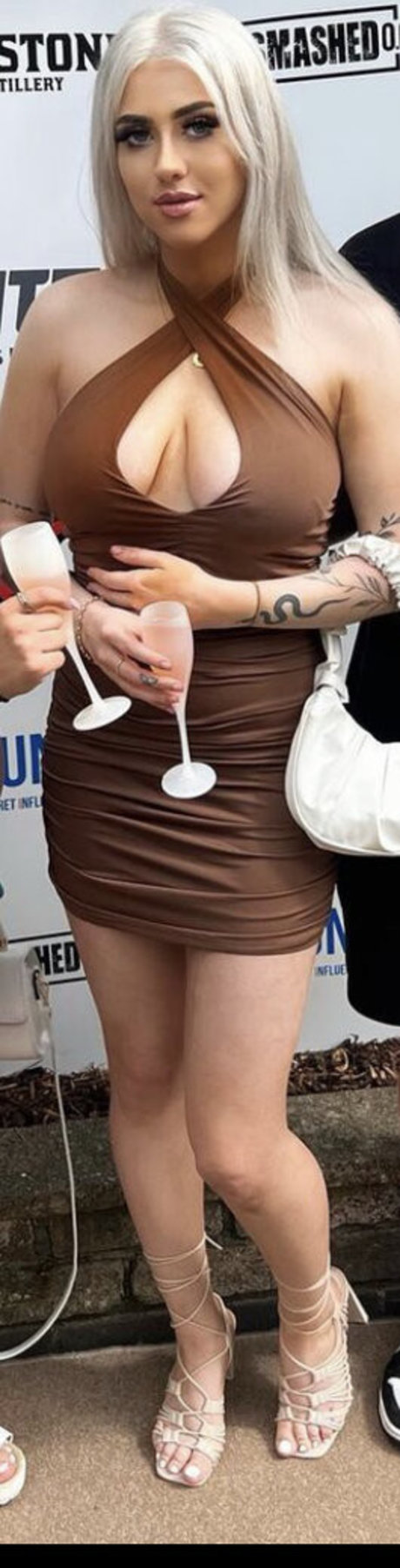 Emma C perfekte pornostar galerien