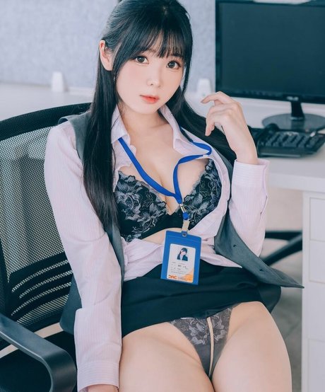 Shimo pornostar perfekte bilder