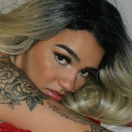 tiuhmariuh schöne pornostar foto