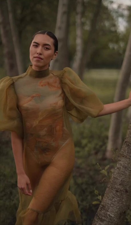 Shanti Tan model erotische fotos