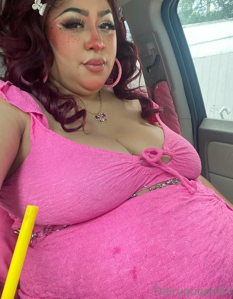 dünne blonde milf onlyfans kunst nackten bild