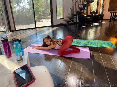 meganrain xxx hübsche galerien